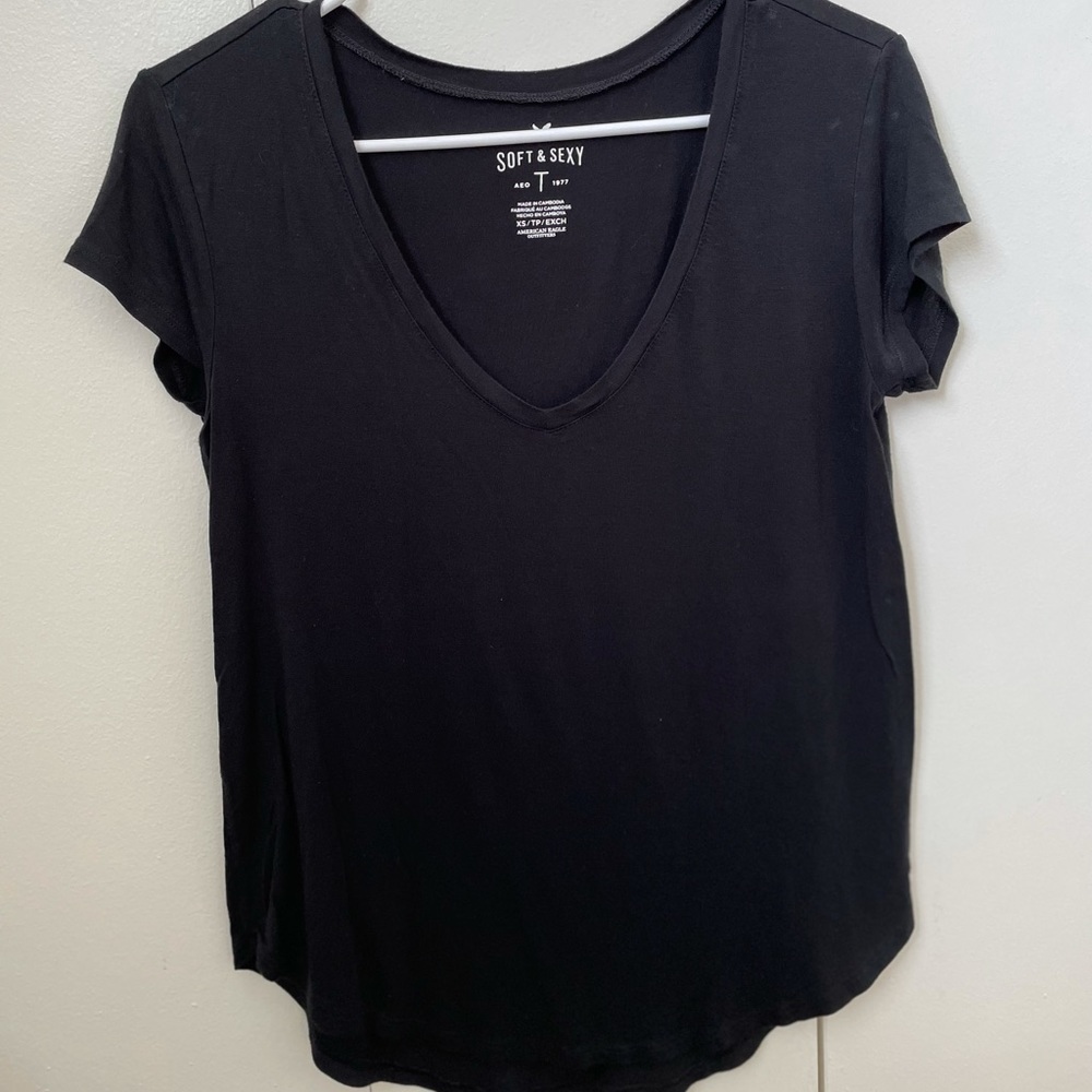 American Eagle T-shirt